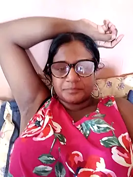 indianstrawberrylips4u online show from March 6, 9:37 am