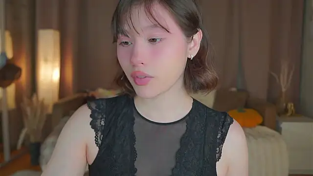 SherryBoone online show from April 14, 6:08 pm