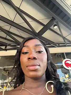 ZarahFerreira online show from April 2, 9:56 pm