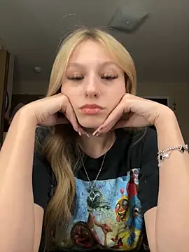 hyperafterdark online show from March 7, 12:28 am