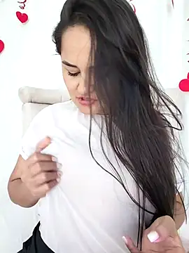 yissela92 online show from February 27, 10:31 pm