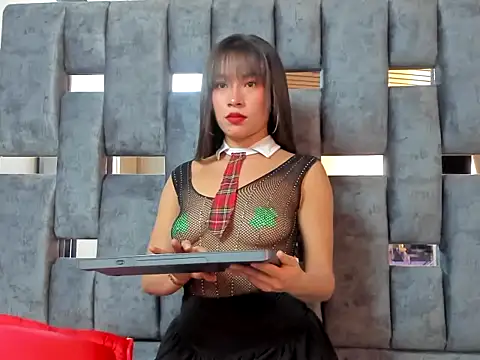 Snapshot of YUMEKO555 chatting on February 20, 3:27 am YUMEKO555 online show from February 20, 3:27 am