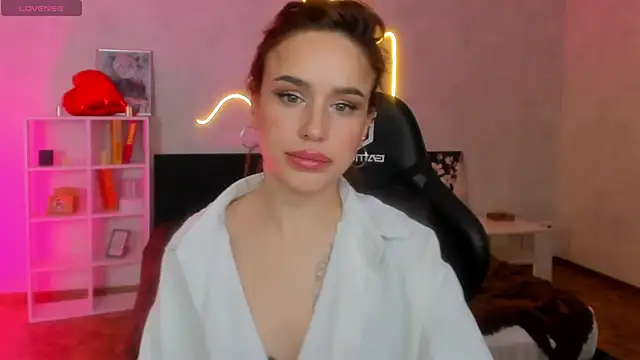 tina xx tina online show from February 20, 6:26 am