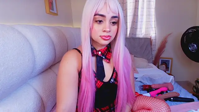 soph1a roy online show from March 21, 2:33 pm