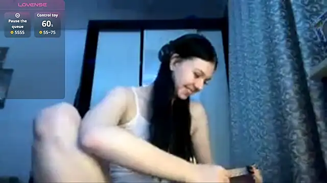 SaraDebey online show from February 20, 8:20 pm