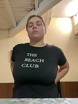 Larajeans- online show from February 24, 6:06 pm