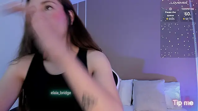 elaia bridge online show from May 27, 11:51 am