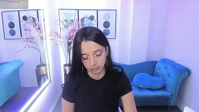 Chloe meoww online show from July 14, 11:59 am