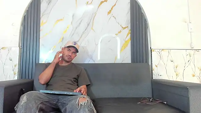 Latins on fire online show from June 1, 12:18 pm