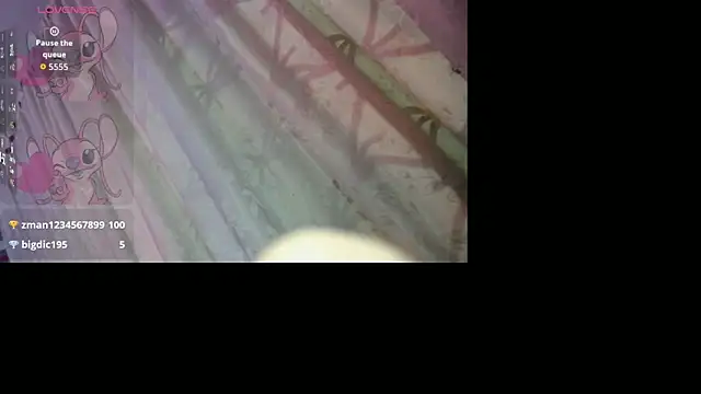 ElowenVirelle online show from March 13, 2:46 am