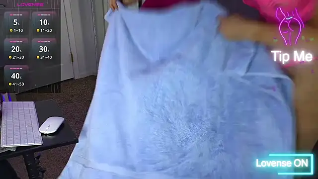 BellaLexi online show from March 9, 3:59 pm