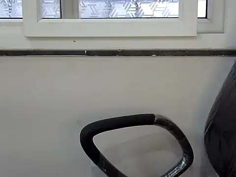 Neha Sharma2 online show from May 29, 12:47 pm