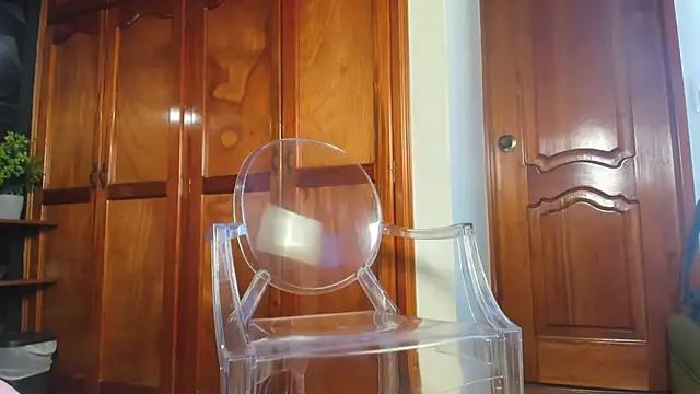 Noha  scott online show from April 10, 2:45 pm