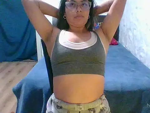 moon white9395 online show from March 22, 4:07 am