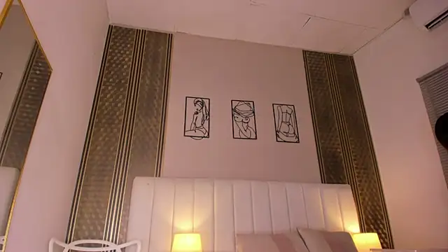 sheila x online show from March 30, 7:02 pm