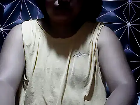 Flowerbebe online show from May 27, 2:03 pm
