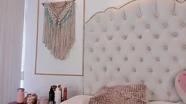 Sara funy online show from March 17, 12:42 pm