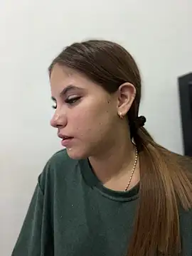 MiluRossee online show from March 17, 12:03 am