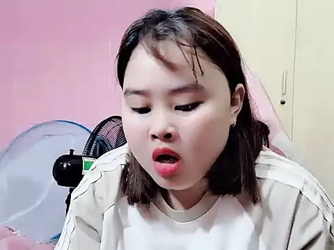 Vani568 online show from April 3, 9:13 pm