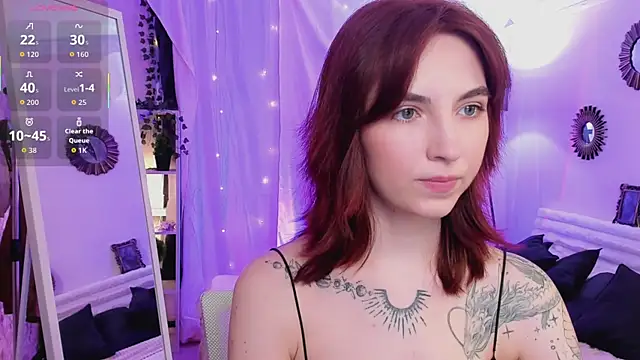 VittoriaNix online show from April 13, 4:19 pm