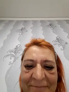 Belowa7364 online show from April 15, 8:09 pm