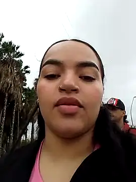 amomentofpassion 1 online show from March 4, 11:39 am