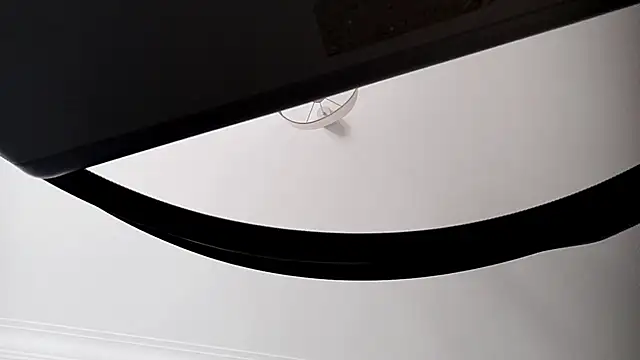 MinaMask online show from March 15, 4:53 pm