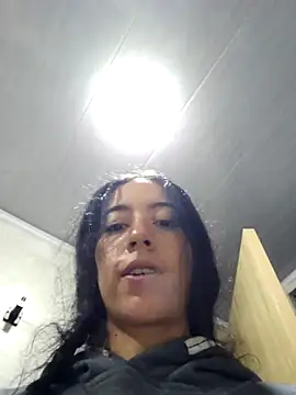 SAMY AND ARI online show from April 11, 10:08 am