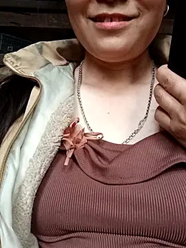 Lindxx-hot online show from March 8, 2:04 am