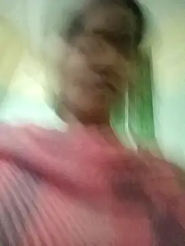 SumonaMoni online show from May 8, 1:58 pm