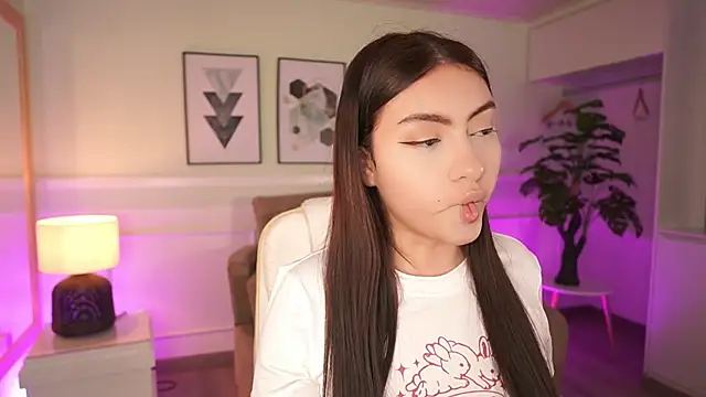 MandyCollins online show from April 4, 11:42 am