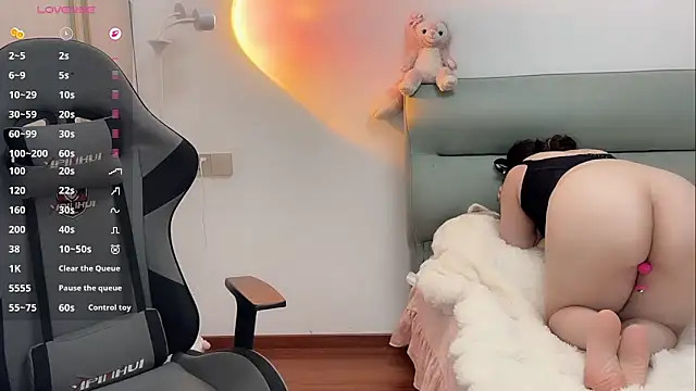 Susu-36E online show from March 7, 12:56 pm