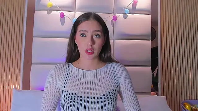 Megaan Rousee online show from April 3, 1:42 pm