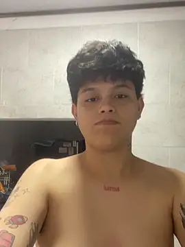 TomBoy Natali online show from March 18, 9:53 pm