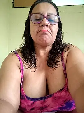 Roxy 77 online show from March 3, 3:18 pm