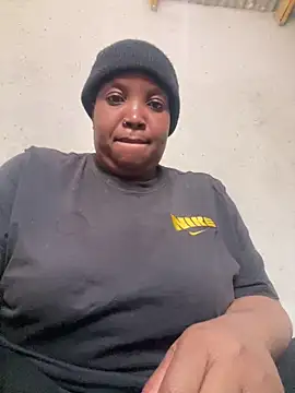 friendlybitch22 online show from June 10, 12:26 pm