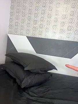 Lulu Mei  online show from April 27, 1:52 pm