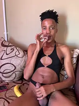 Kinky-Nicky04 online show from April 4, 10:03 am