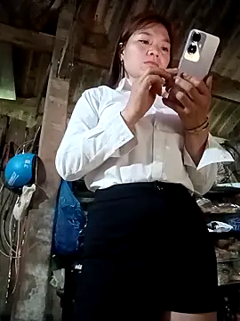 dualeo11 online show from March 31, 11:49 pm