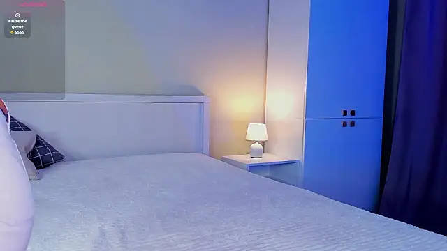 SueWolvin online show from March 19, 6:01 pm