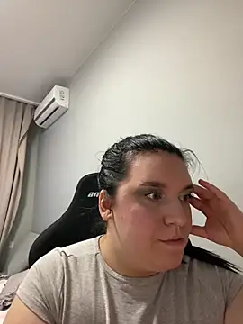 Luizaa004 online show from March 1, 8:19 pm