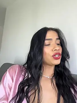 Bella Smithe online show from July 7, 4:21 pm