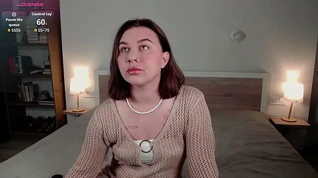 HermioneMoon online show from June 24, 9:41 am