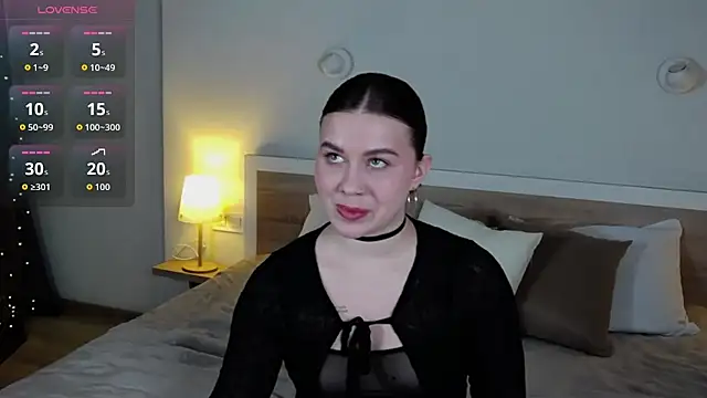 HermioneMoon online show from March 7, 3:08 pm