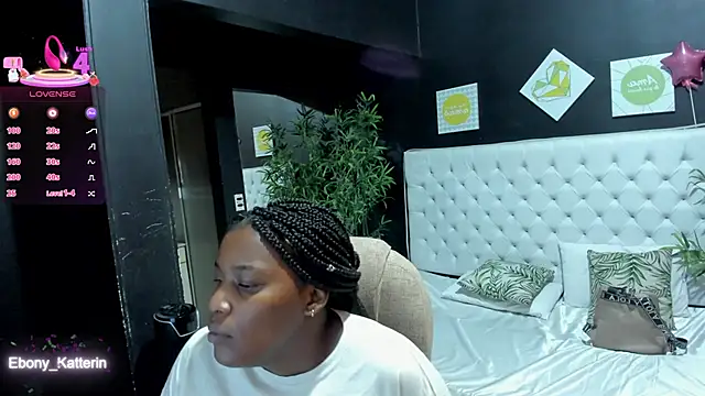 ebony katterin online show from March 31, 11:10 am