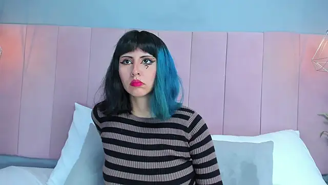 KleoLennox online show from March 14, 2:51 pm