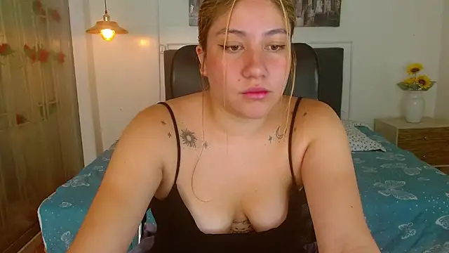 samanthachop online show from April 2, 2:47 pm