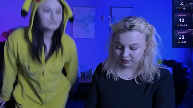 miss courtney  online show from April 18, 9:12 am