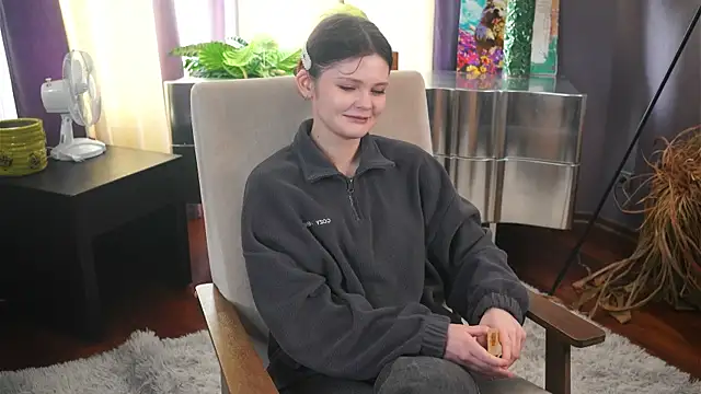 GlynisCasarz online show from March 7, 5:25 am