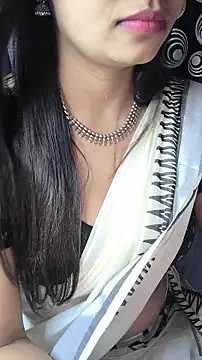 Mallugirlforu online show from August 9, 5:16 pm